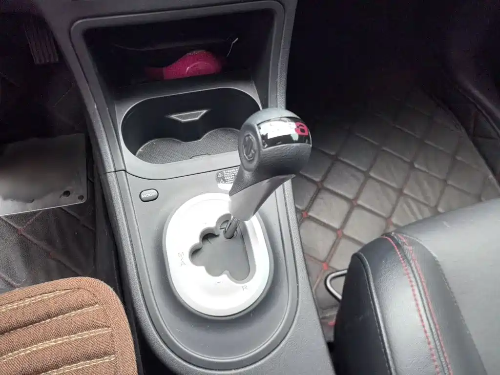 MG 3 1.5 L AMT Luxury