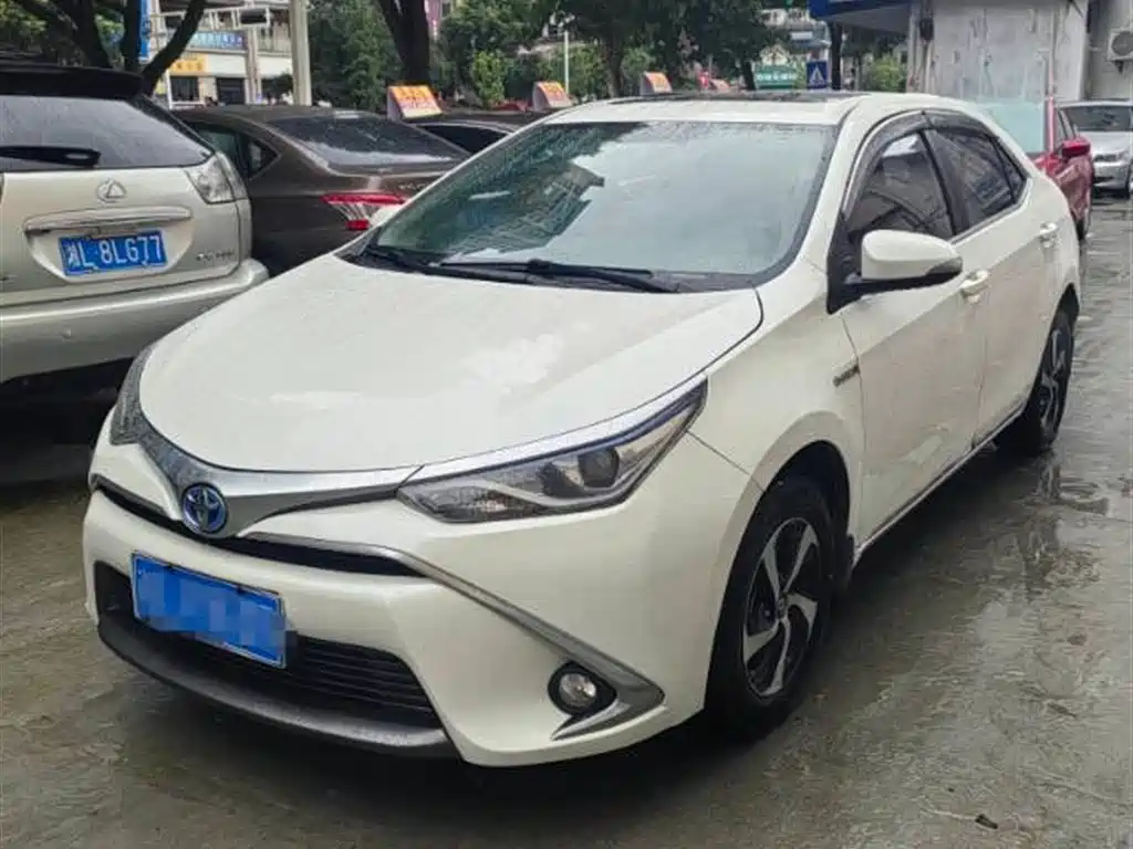 Levin Facelift Dual Engine 1.8 H GS E-CVT Elite Sunroof CN-V