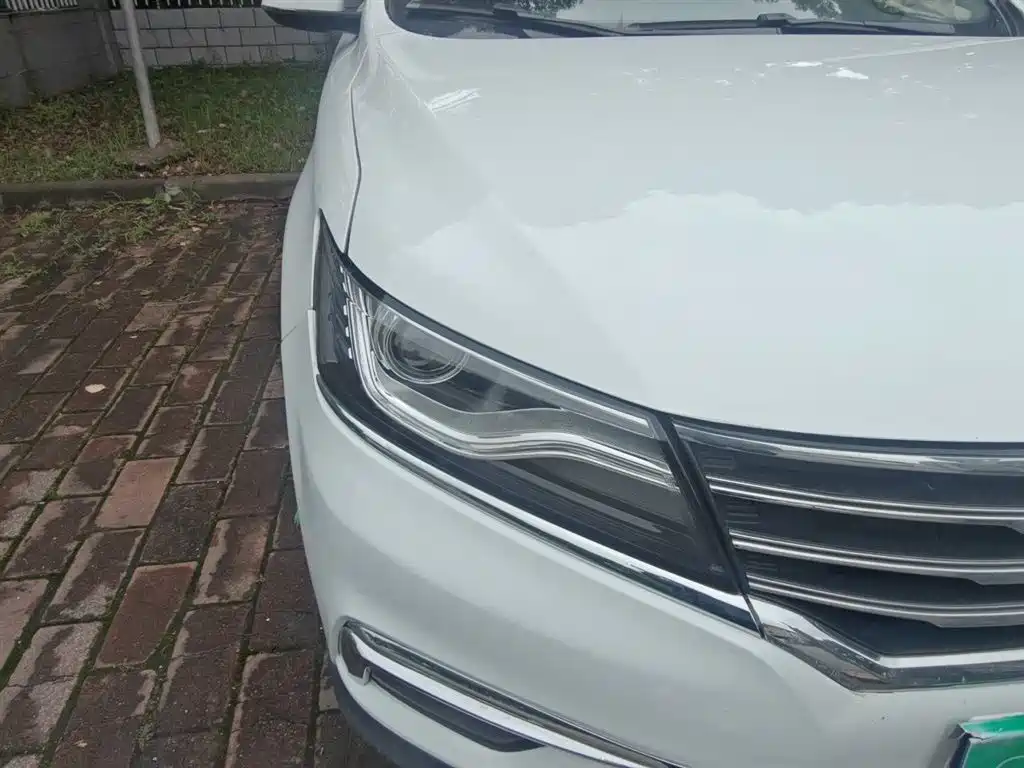 Roewe RX5 20 T 2 WD Auto Internet Smart Value