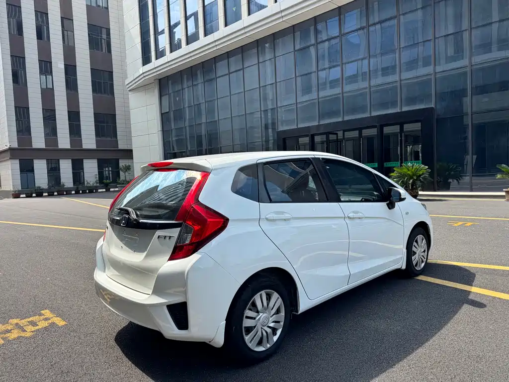 Fit 1.5 L LX CVT Comfort