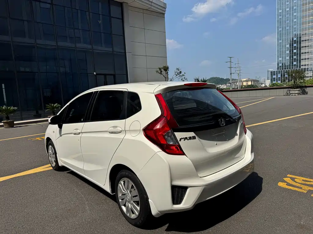 Fit 1.5 L LX CVT Comfort