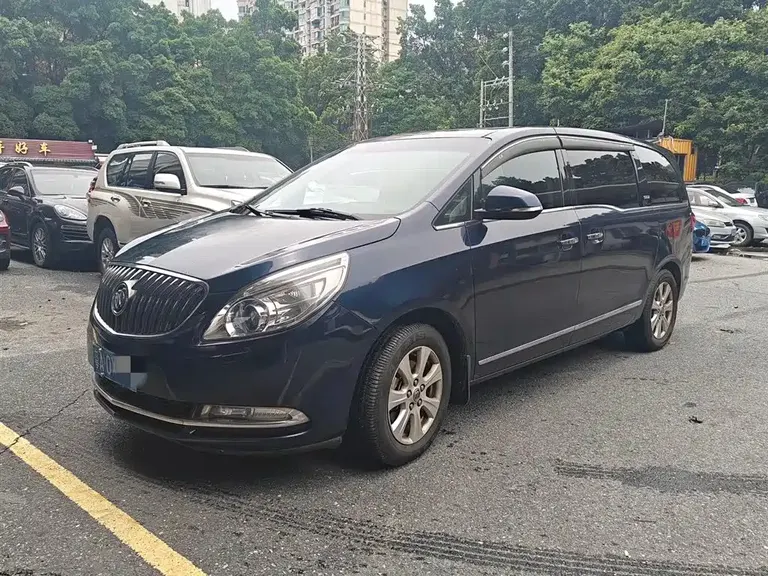 Buick GL8 3.0 L XT Luxury Business Flagship