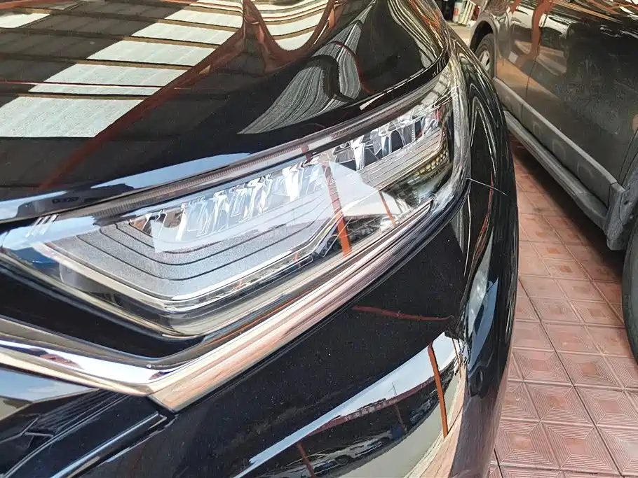 Honda CR-V 240 TURBO CVT 4 WD Luxury