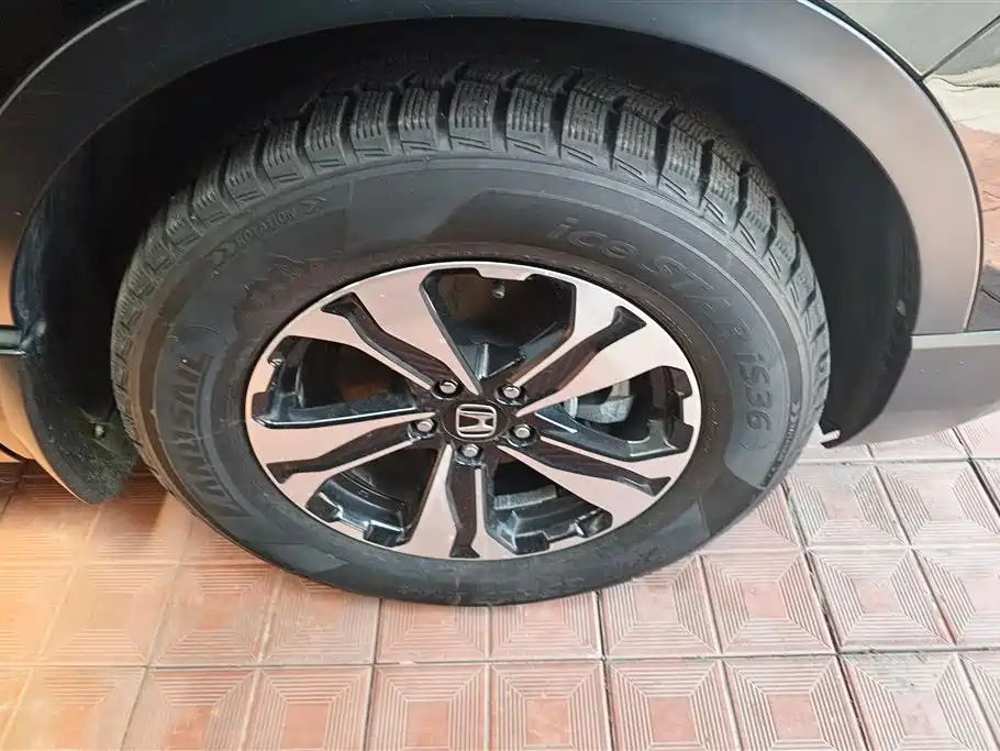 Honda CR-V 240 TURBO CVT 4 WD Luxury