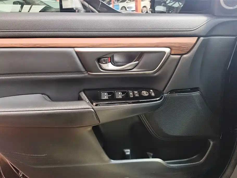 Honda CR-V 240 TURBO CVT 4 WD Luxury
