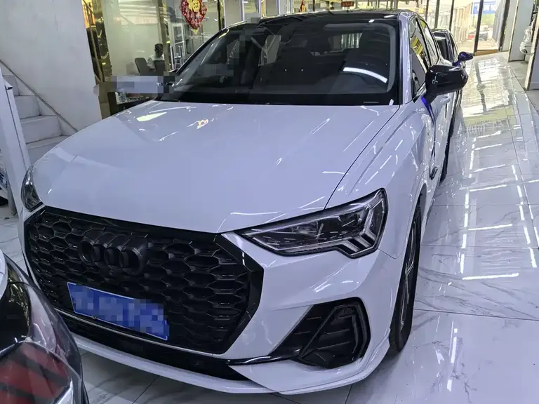 Audi Q3 Sportback 40 TFSI RS Speed Kit