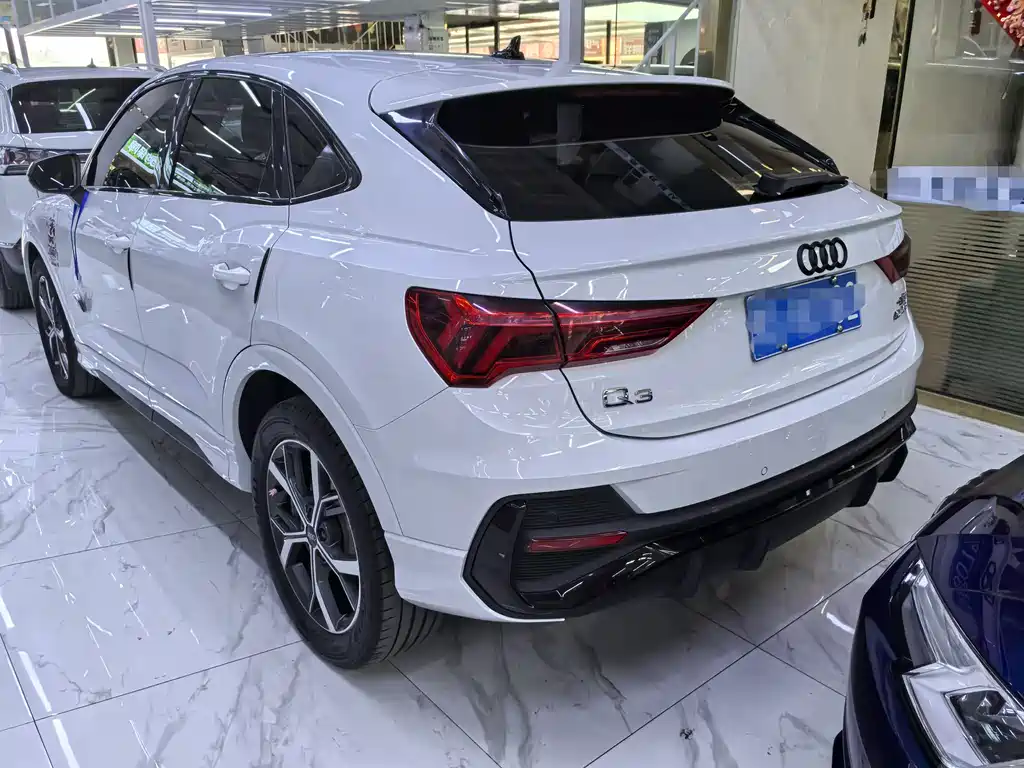 Audi Q3 Sportback 40 TFSI RS Speed Kit
