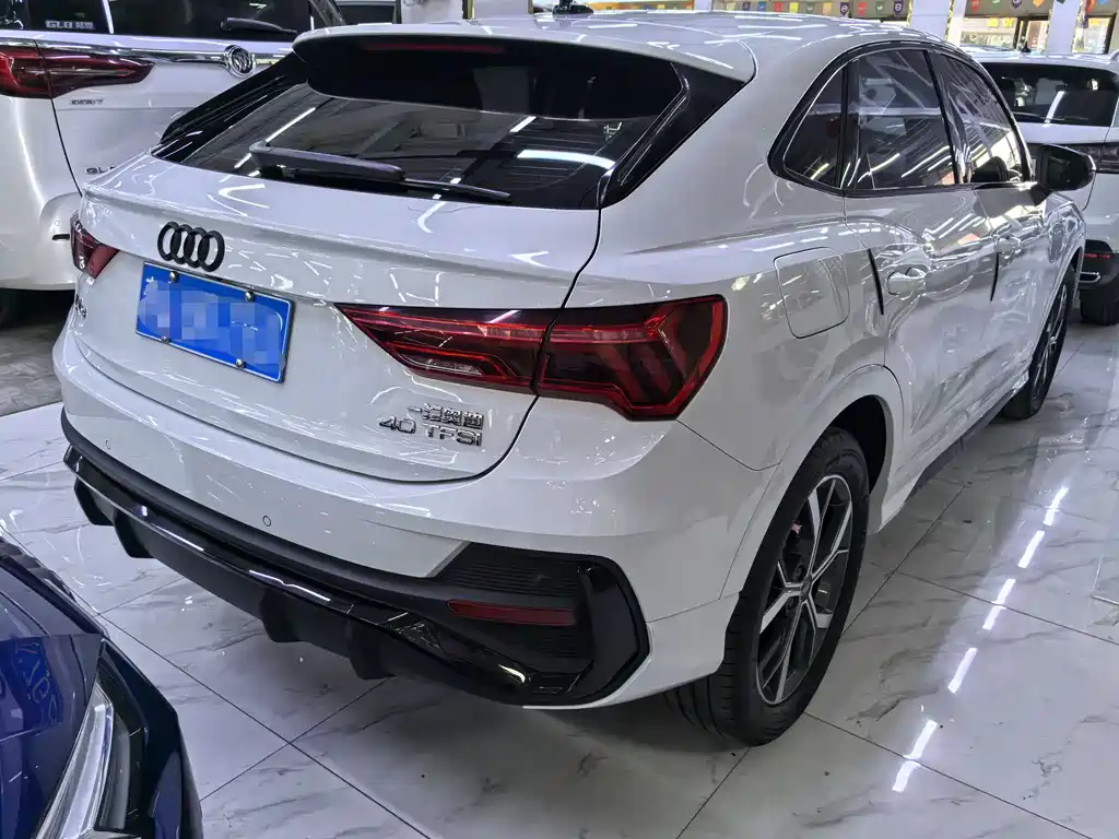 Audi Q3 Sportback 40 TFSI RS Speed Kit