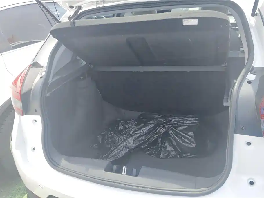 Tiggo 3 x Diamond 1.5 L CVT Elite