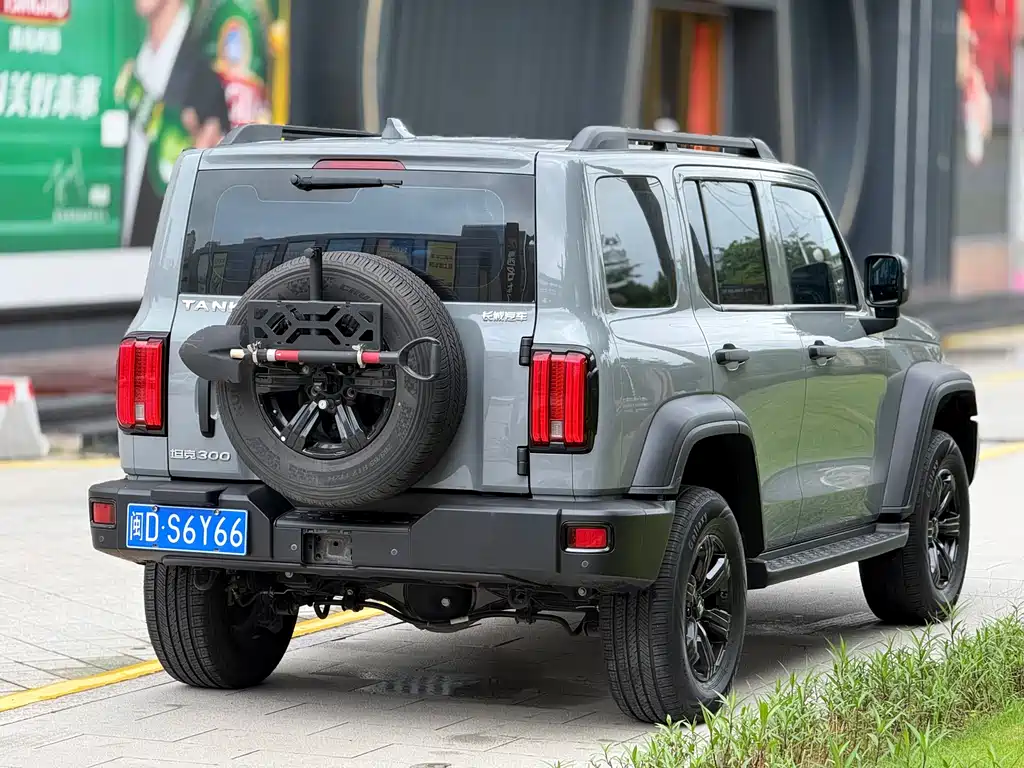 Tank 300 Offroad 2.0 T Challenger
