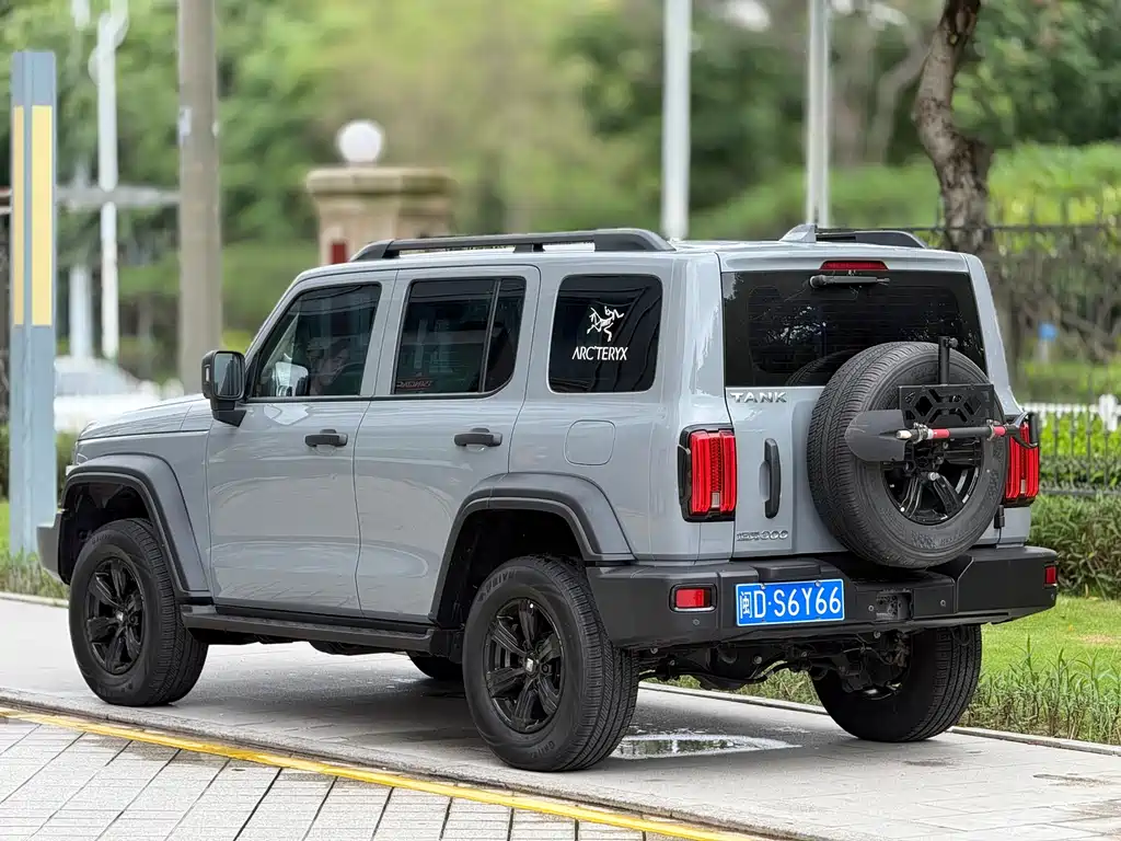 Tank 300 Offroad 2.0 T Challenger