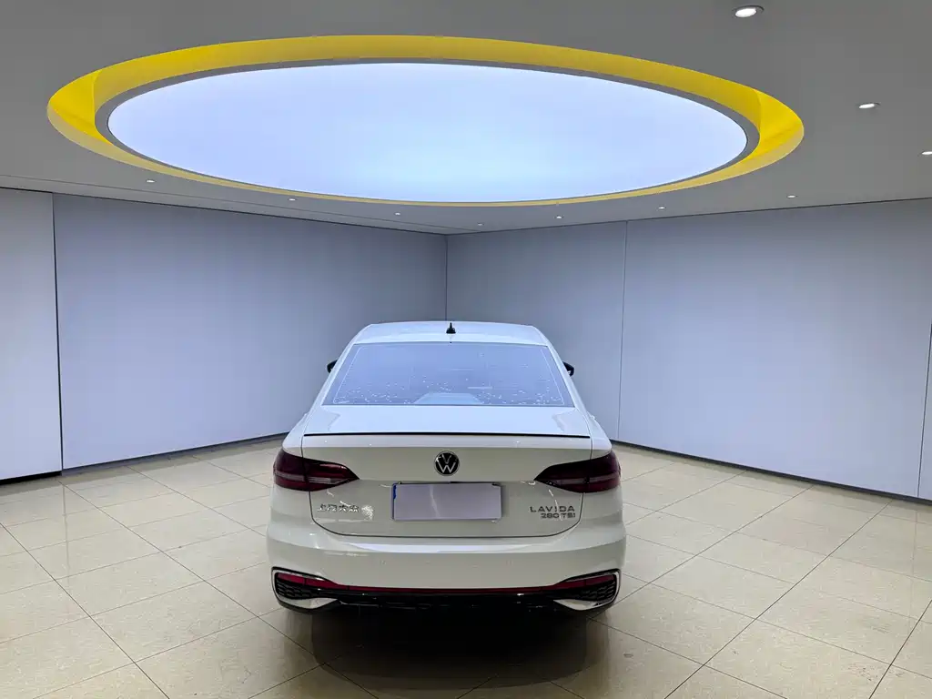 Lavida 280 TSI DSG Starry Sky Manyi