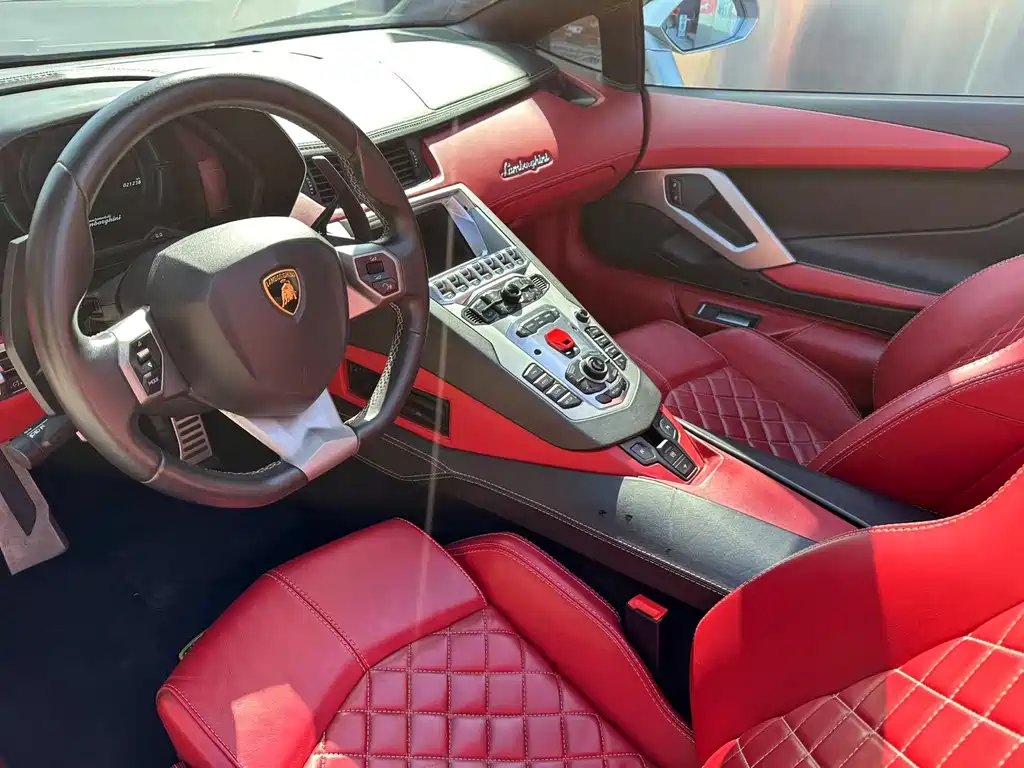 Aventador Aventador S