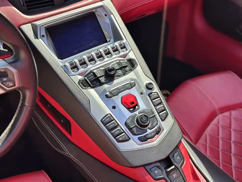 Aventador Aventador S