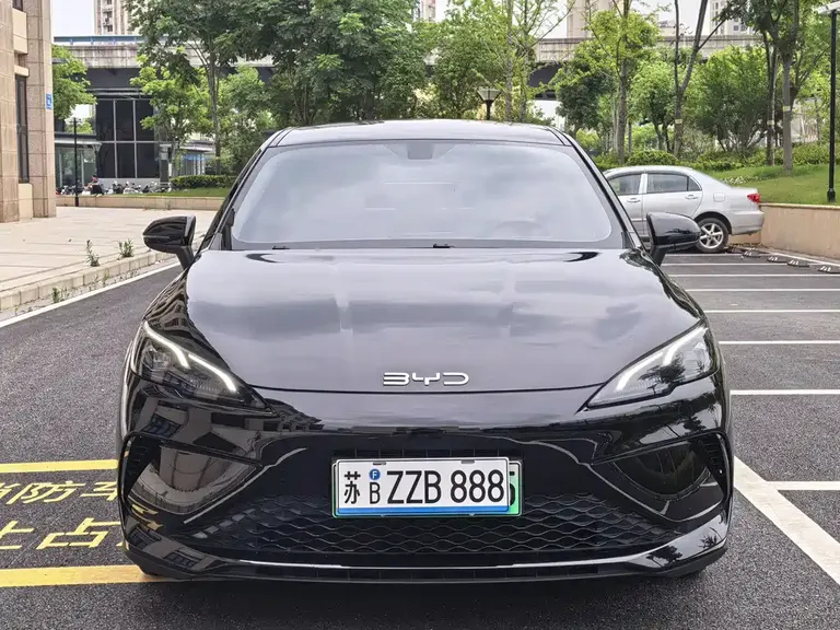 BYD Seal 05 DM-i DM-i Smart Drive 55 KM Luxury