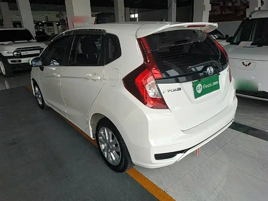 Fit 1.5 L CVT Comfort Sunroof