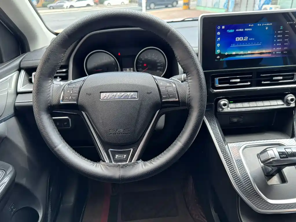 Haval M6 PLUS 1.5 T DCT Luxury Connected