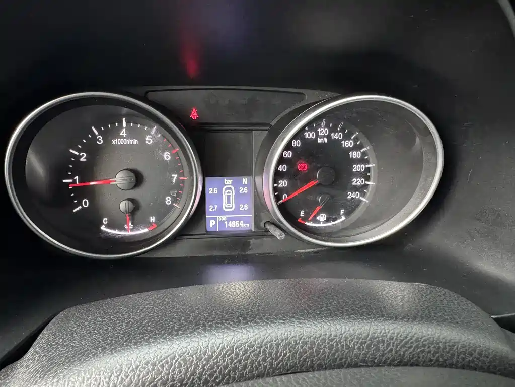 Haval M6 PLUS 1.5 T DCT Luxury Connected