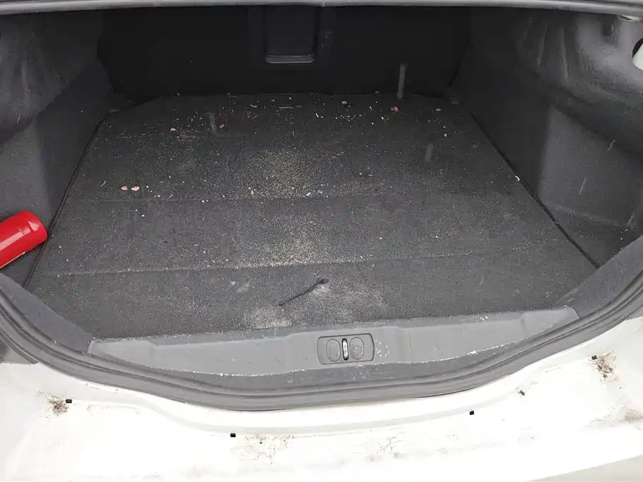 Peugeot 508 2.3 L Roland · Garros