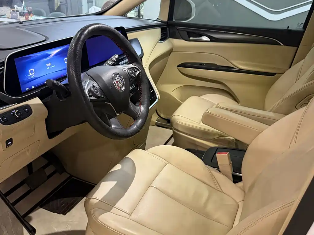 Buick GL8 ES LaCrosse Premium