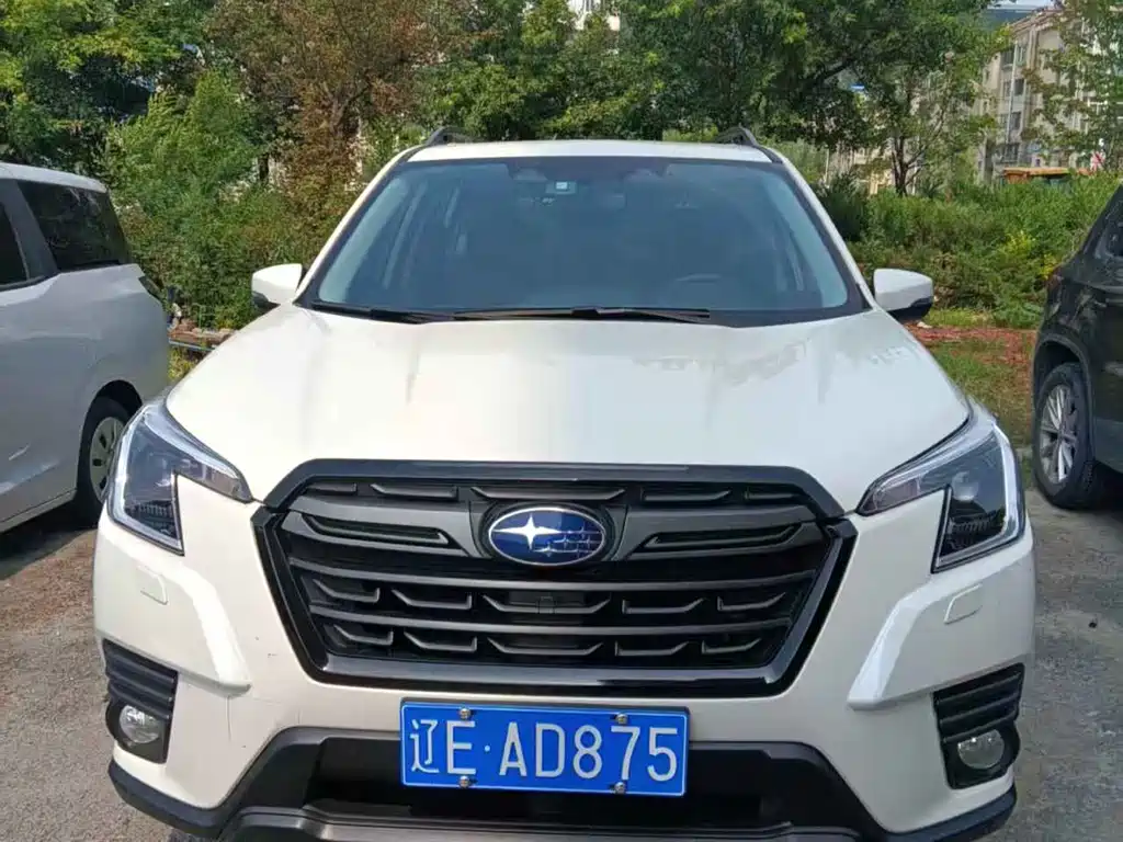 Forester 2.0 i AWD Luxury EyeSight