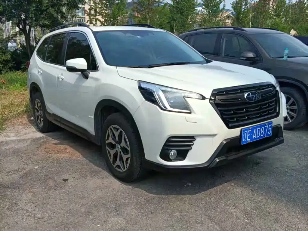 Forester 2.0 i AWD Luxury EyeSight