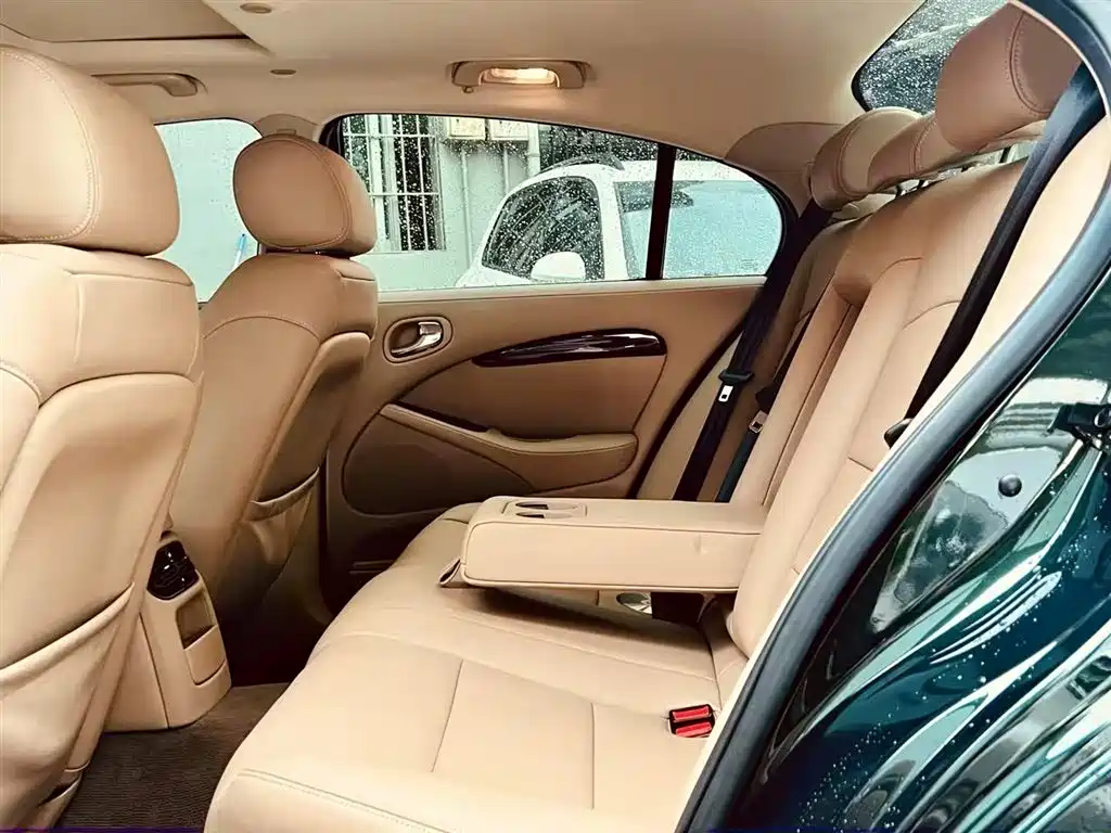 Jaguar S-TYPE 3.0 Standard