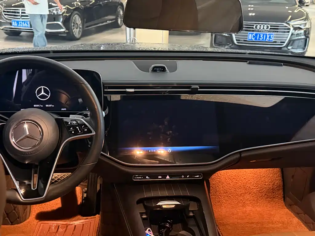 Mercedes-Benz E-Class Facelift E 300 L Luxury Sport