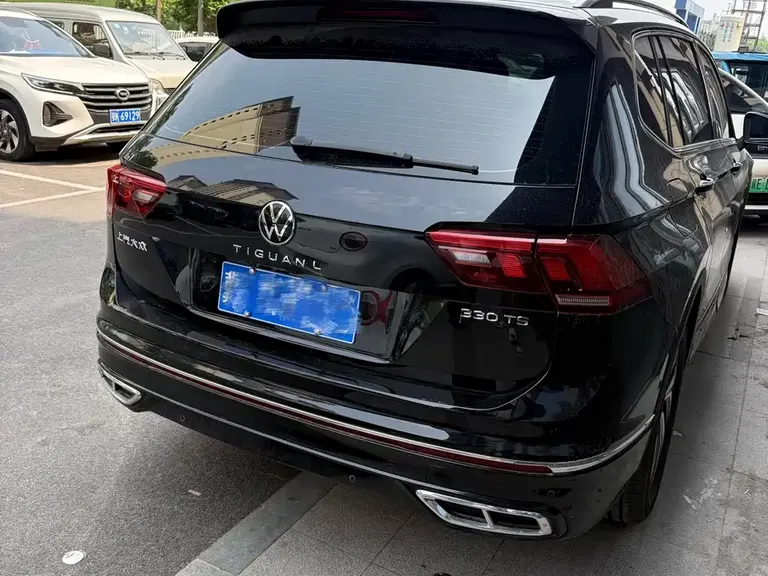 Volkswagen Tiguan L Outstanding 330 TSI Auto 2 WD R-Line Dragon Shine