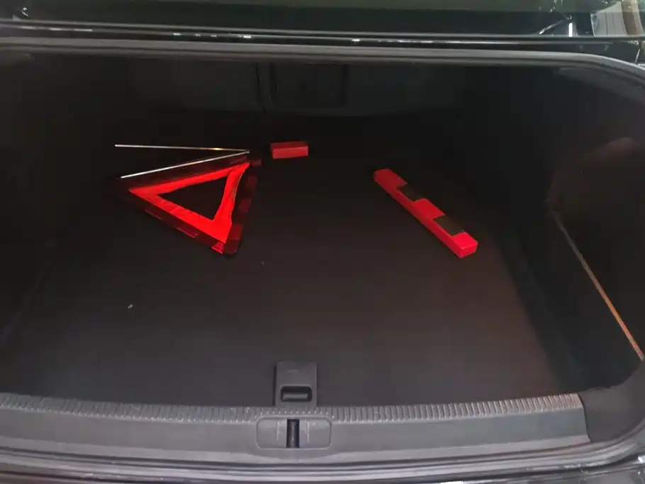 Magotan 1.8 TSI Distinguished