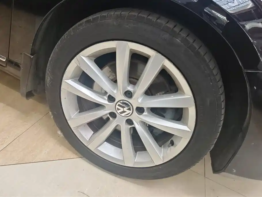 Magotan 1.8 TSI Distinguished