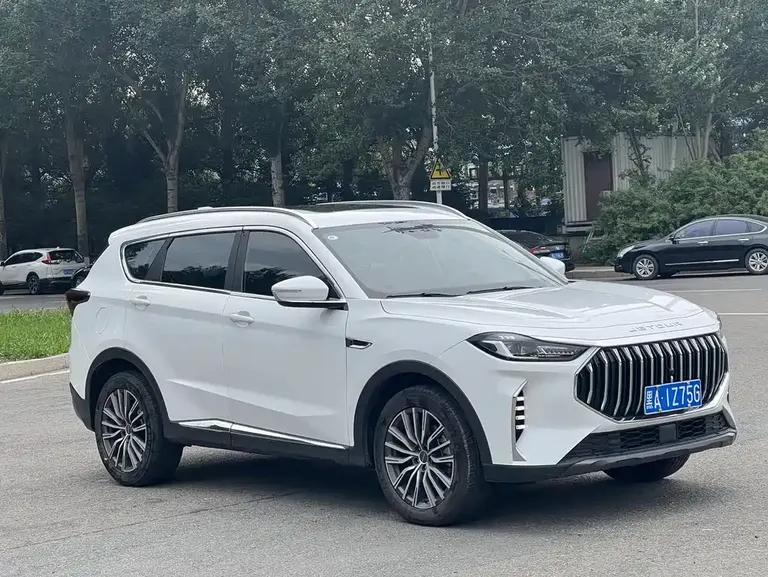 Jetour X70 PLUS 1.5 T DCT Brave PLUS 5-seat