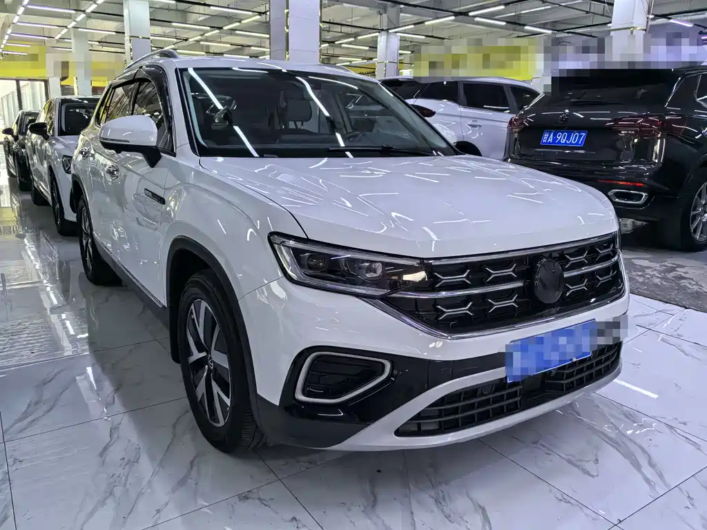 Tayron 330 TSI 2 WD Luxury Plus Advanced