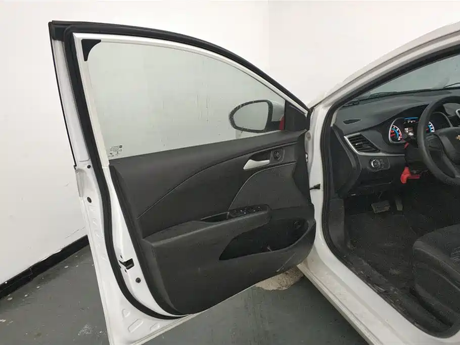 Cavalier 320 Auto Delight Sunroof