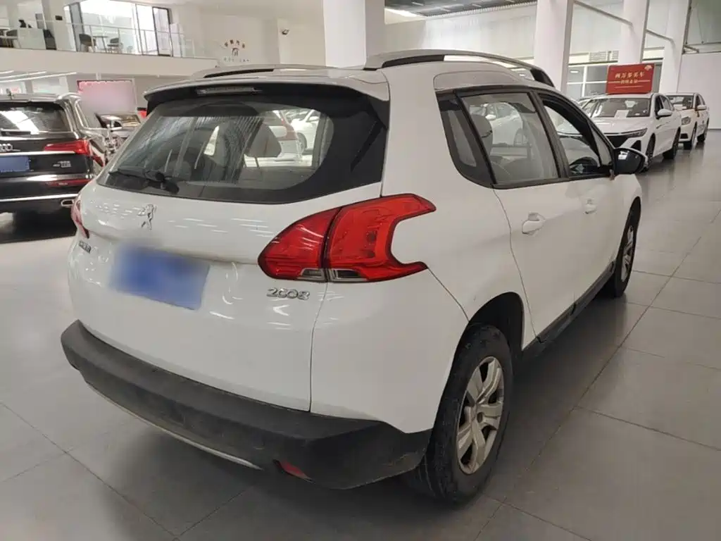 Peugeot 2008 2014 1.6 L Auto Trendy