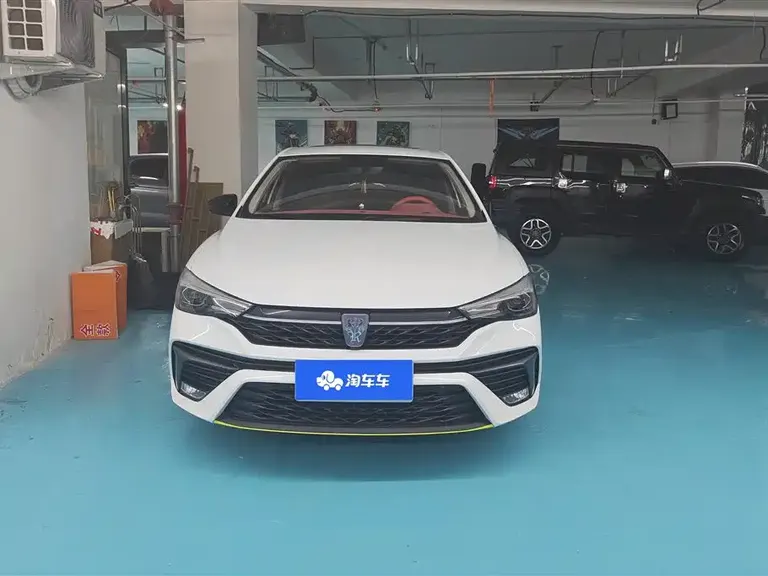 Roewe i5 1.5 L CVT Platinum