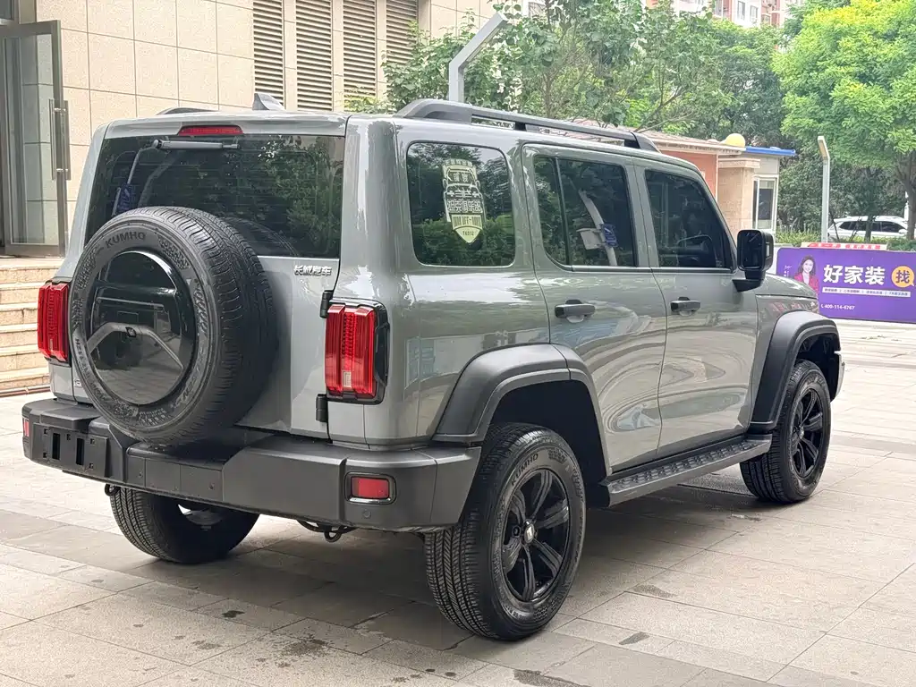 Tank 300 Offroad 2.0 T Conqueror