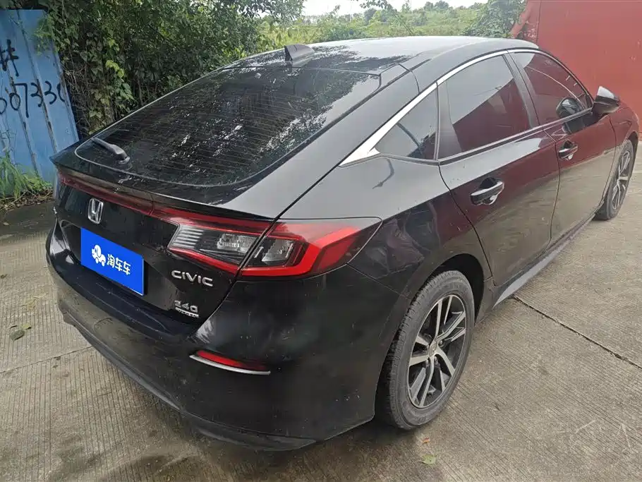 Civic HATCHBACK 240 TURBO CVT Extreme Leap