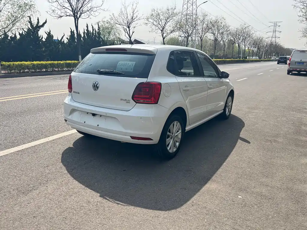 Polo 1.6 L Auto Comfort