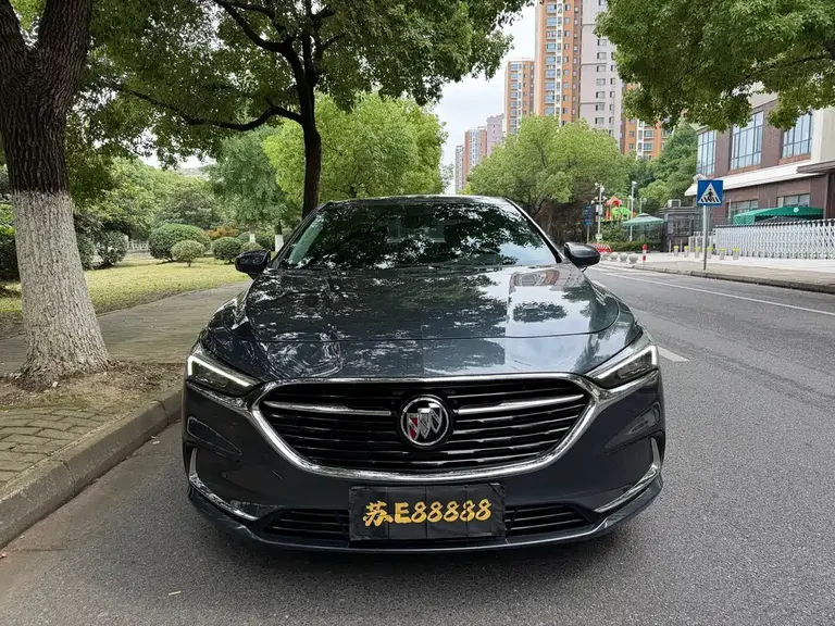 Buick LaCrosse 552 T Luxury
