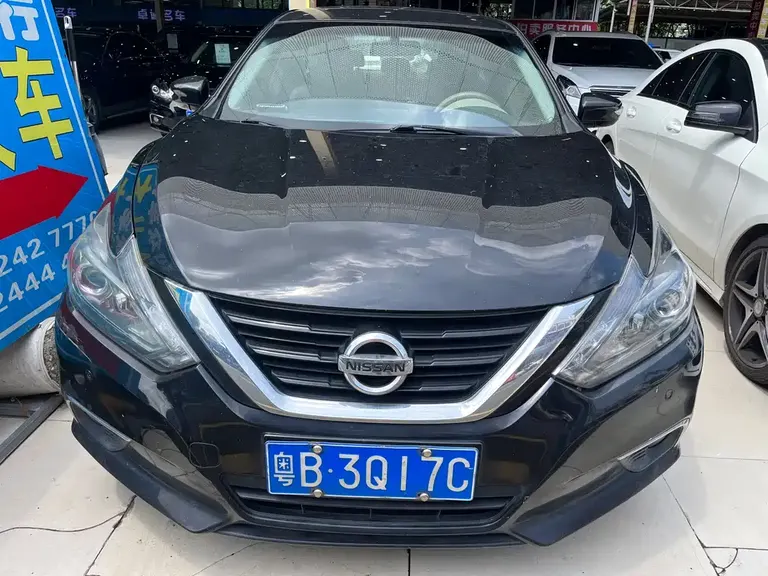 Nissan Teana Facelift 2.0 L XL Comfort