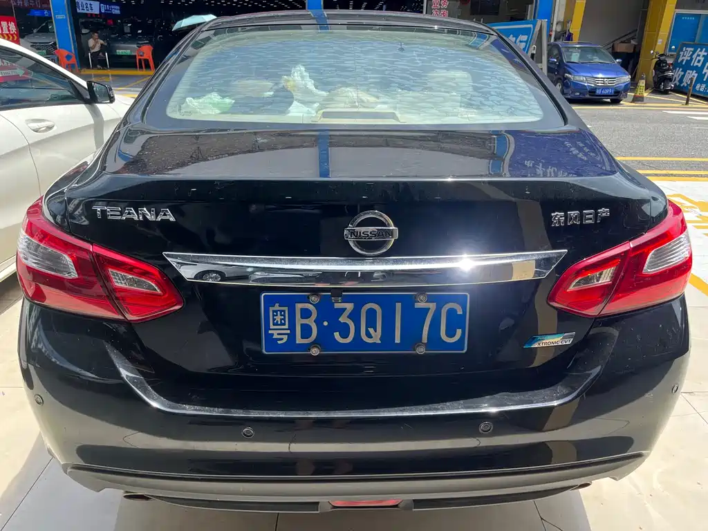 Teana Facelift 2.0 L XL Comfort