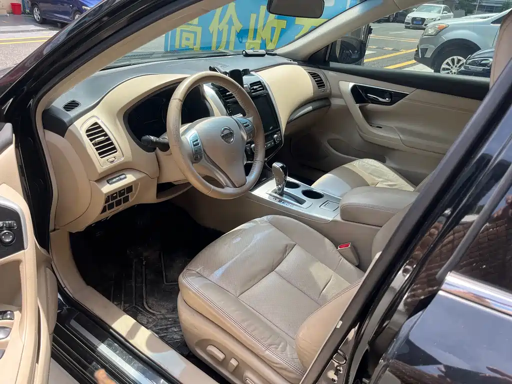 Teana Facelift 2.0 L XL Comfort