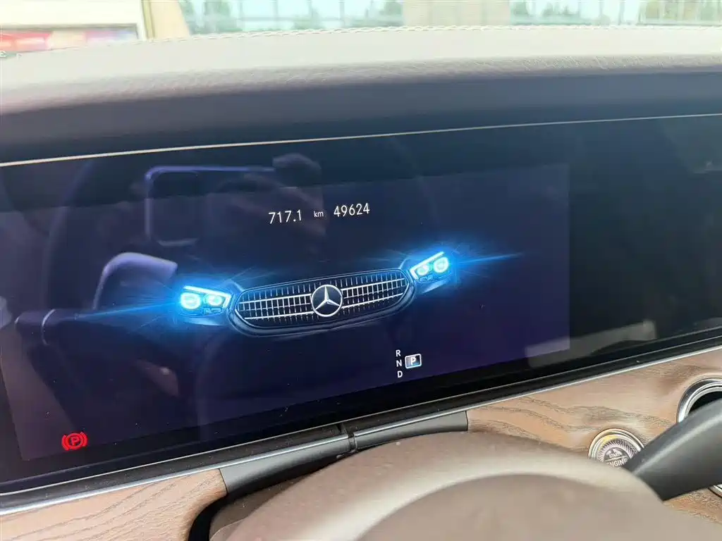 Mercedes-Benz E-Class E 300 L Luxury
