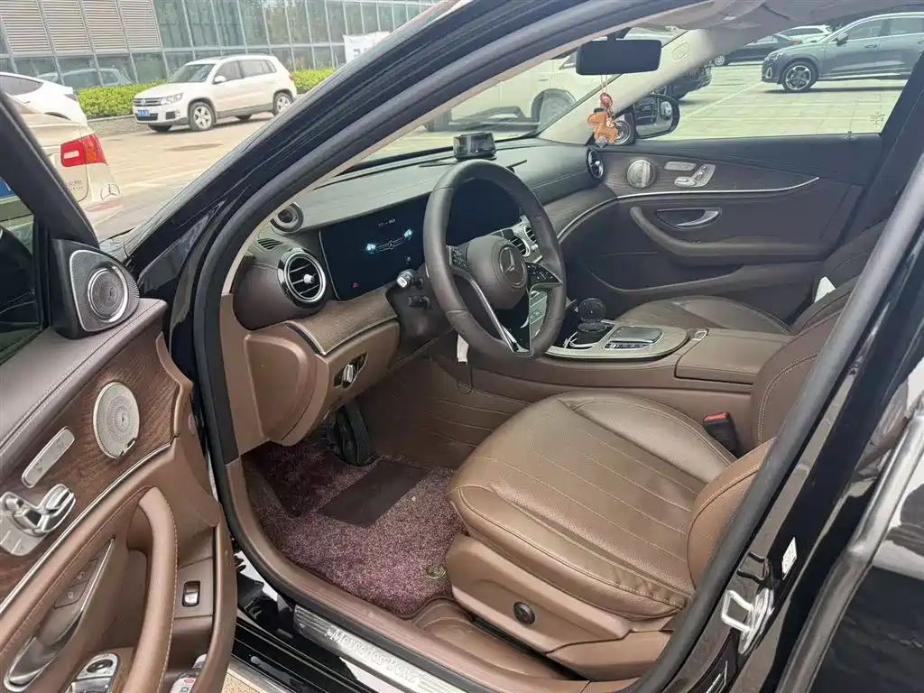Mercedes-Benz E-Class E 300 L Luxury