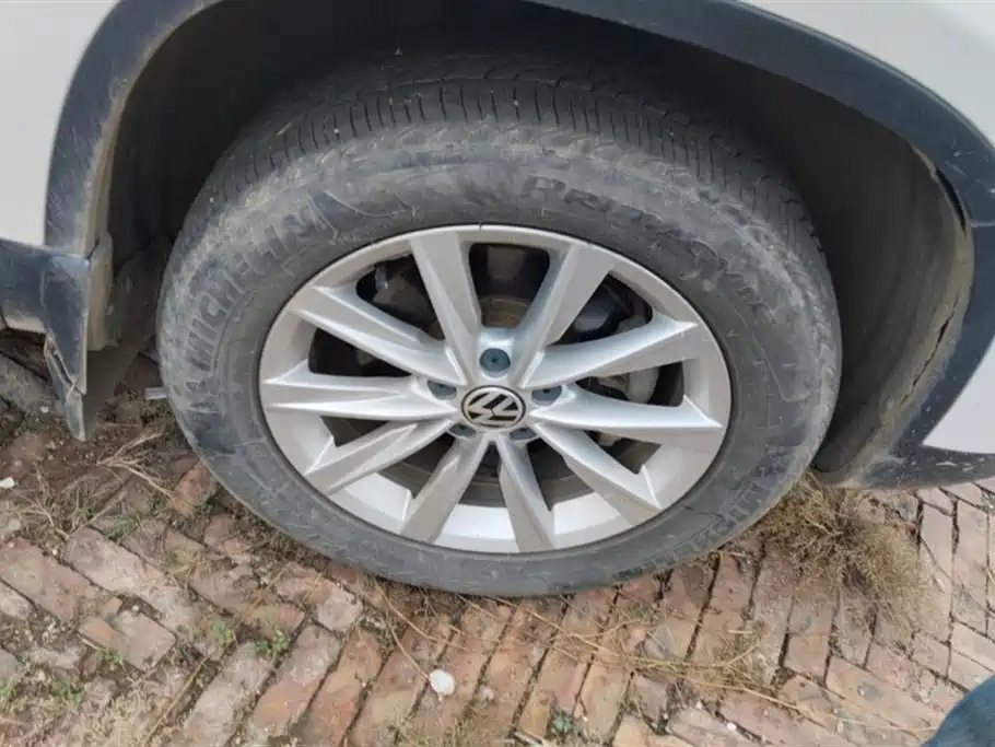Tiguan 280 TSI Auto 2 WD Silk Road Style