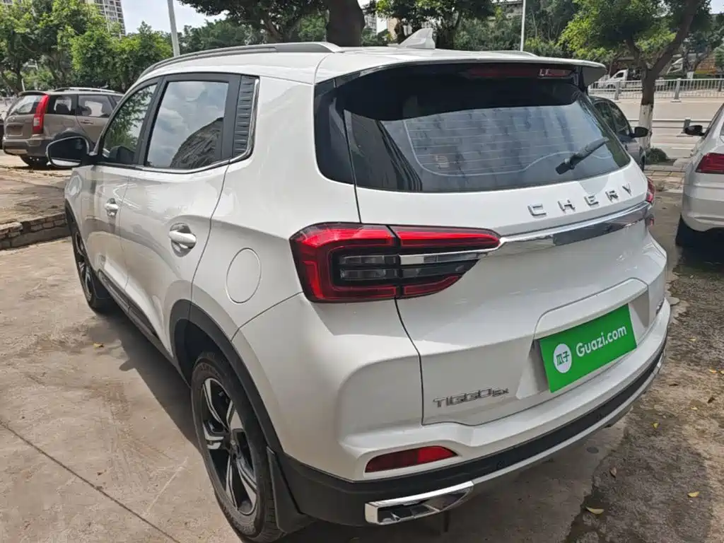 Tiggo 5 x Super Hero 1.5 L CVT Fashion