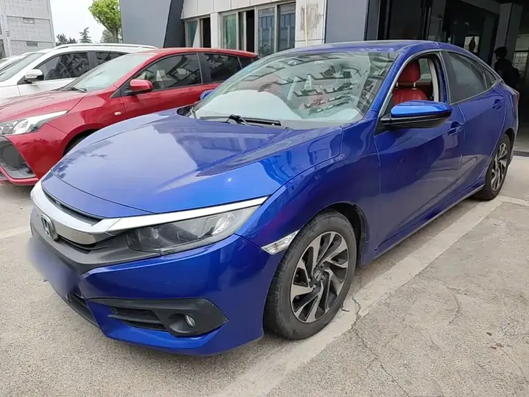 Honda Civic 220 TURBO CVT Luxury