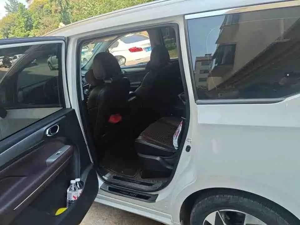 GAC Trumpchi M6 PRO 270 T Auto Luxury