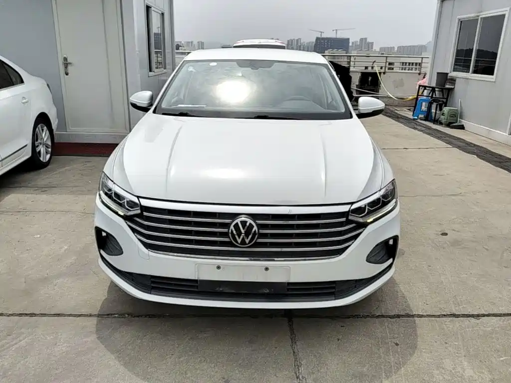 Lavida 1.5 L Auto Comfort
